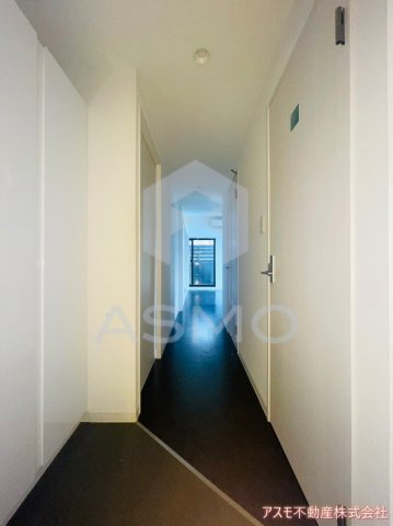 玄関　同マンション別部屋　参考写真