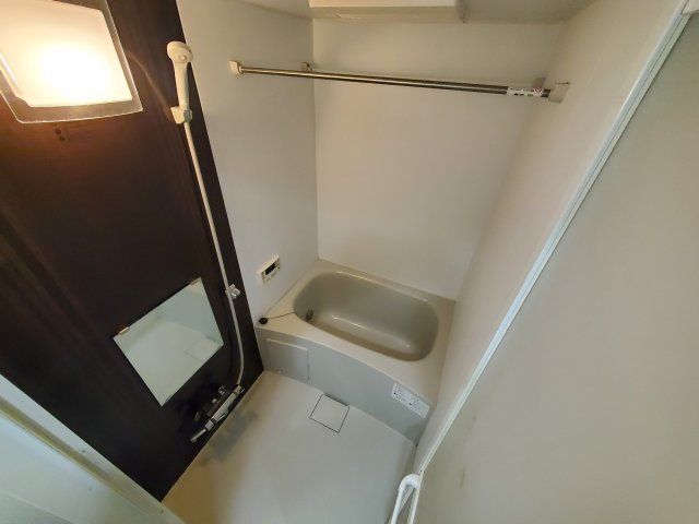 バス・シャワールーム　日々の暮らしに欠かせないお風呂です