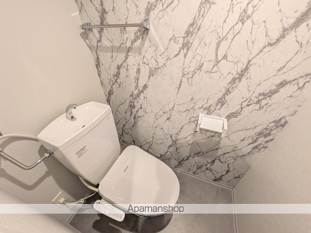 地下鉄東豊線 福住駅 徒歩6分 4階建 築1年のトイレ写真