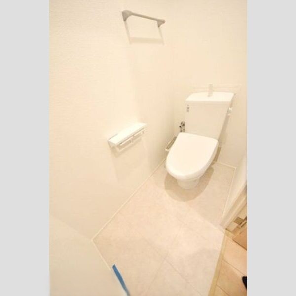 トイレ　シンプルで使いやすいトイレです