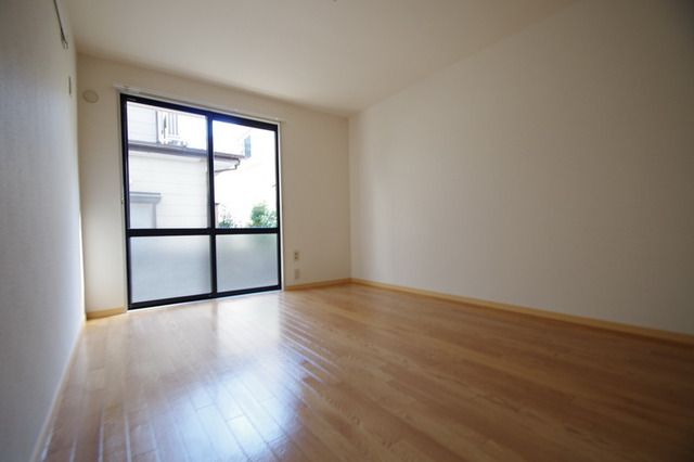 居室・リビング　★きれいなお部屋です★