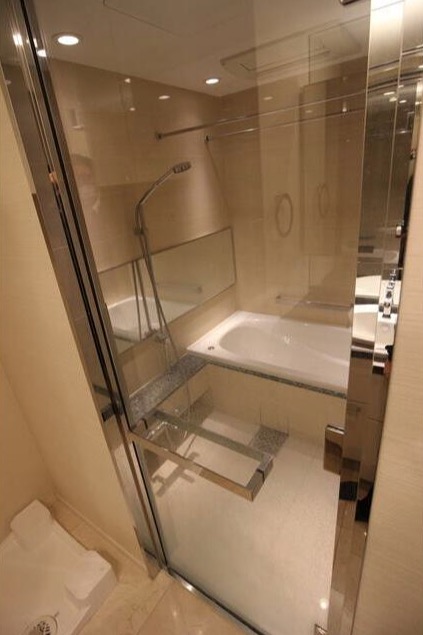 バス・シャワールーム　別部屋参考写真