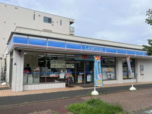 コンビニ　ローソン 都筑大丸店（コンビニ）まで5m