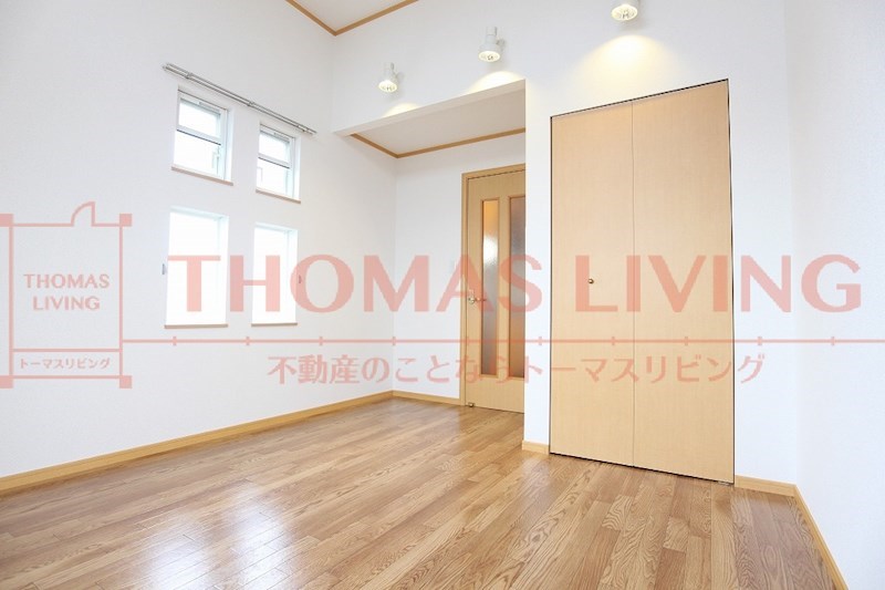 その他部屋・スペース　7.2帖の広々とした洋室です。(写真は角部屋)
