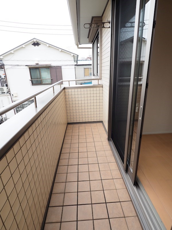 バルコニー　便利で嬉しいバルコニー付きです♪