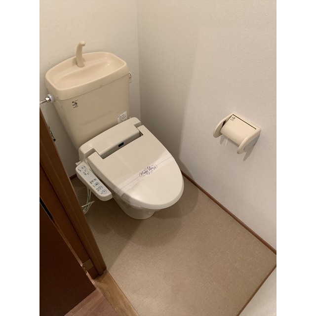 トイレ　シャワー付トイレ
