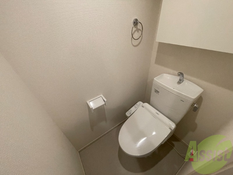 トイレ　温水洗浄便座付きのトイレは、使用しやすそうですね。