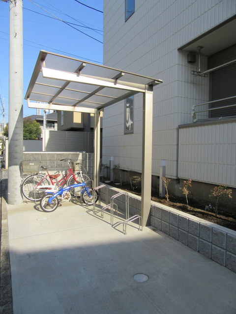 その他共有部分　★屋根付き駐輪場★
