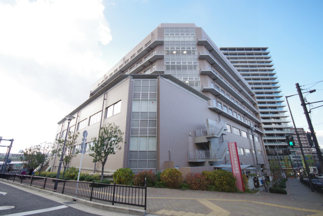病院　関西医科大学香里病院（病院）まで308m