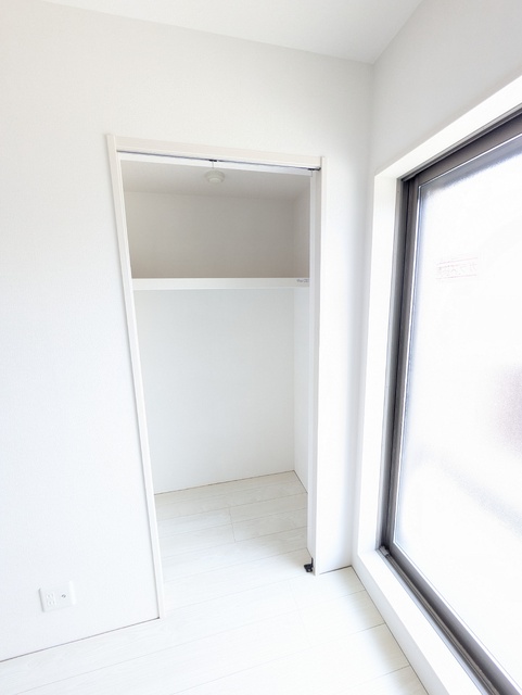 収納　建築中のため、一部仕様が異なる場合があります。