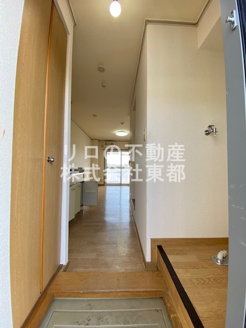 玄関　玄関から見たお部屋です♪