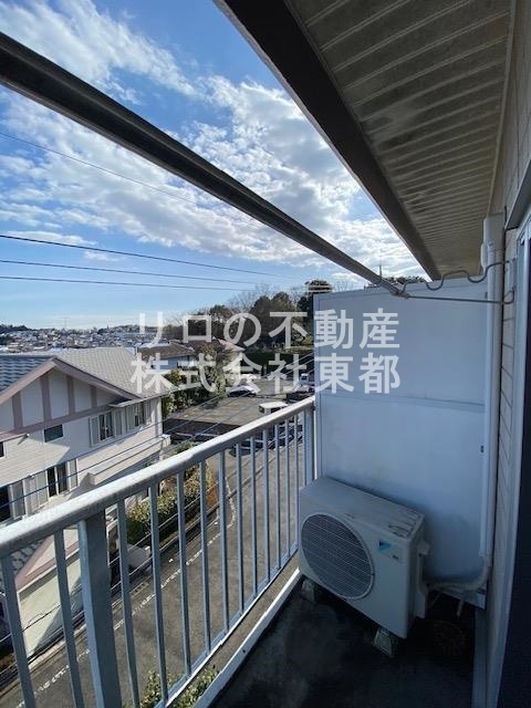 バルコニー　バルコニー付！お天気のいい日は洗濯物も気持ちよく干せますね！