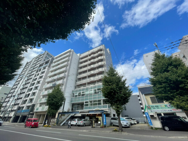 建物外観　札幌市中央区大通西「パークアベニュー札幌」