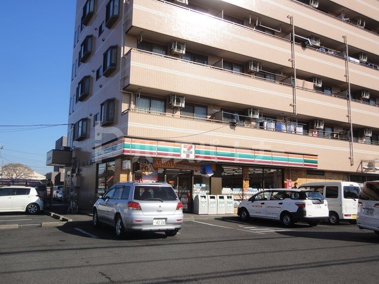 コンビニ　セブンイレブン柏大室店（コンビニ）まで580m