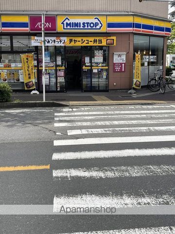 コンビニ　ミニストップ（コンビニ）まで329m