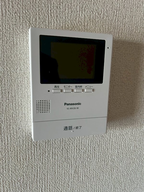 セキュリティ　来訪者をカメラで確認できるので女性の方にも安心
