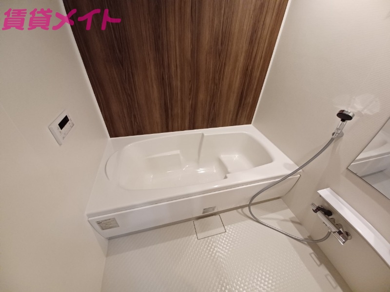 バス・シャワールーム　同型画像参考