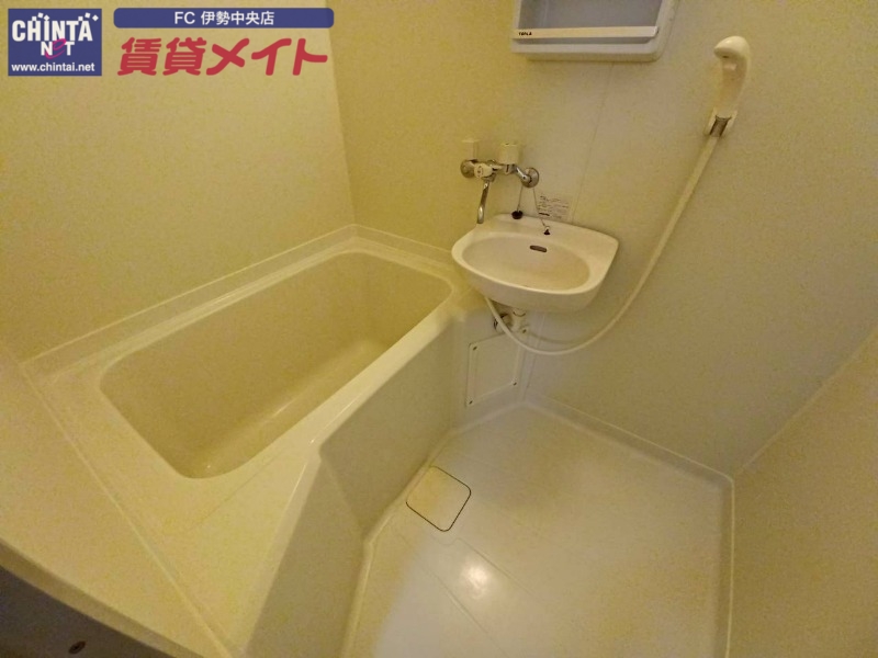 バス・シャワールーム　同物件別室画像