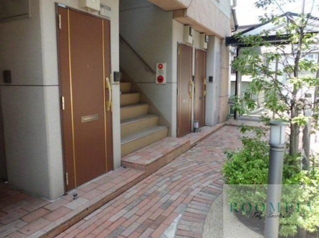 エントランス　エントランス