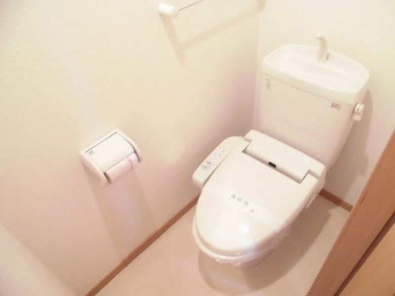トイレ　図面と現状に相違がある場合には現状を優先