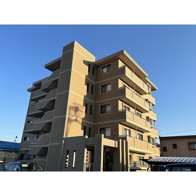 建物外観　２０２３年大規模修繕工事完了