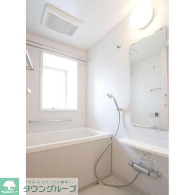 バス・シャワールーム　※写真は同タイプ住戸です。