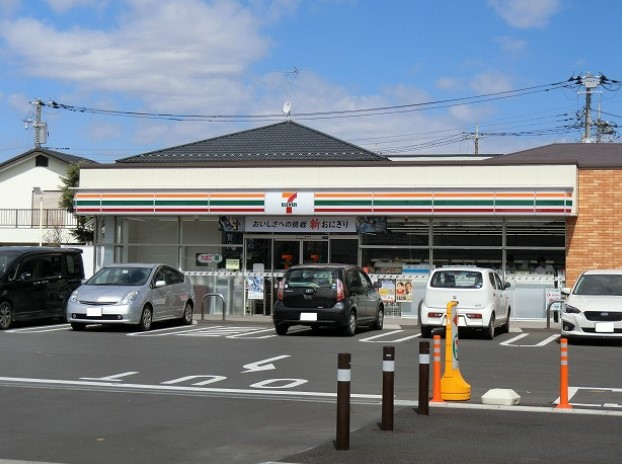 コンビニ　セブンイレブン 市川総合病院前店（コンビニ）まで237m