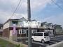建物外観　プライベート重視の中階段タイプ。