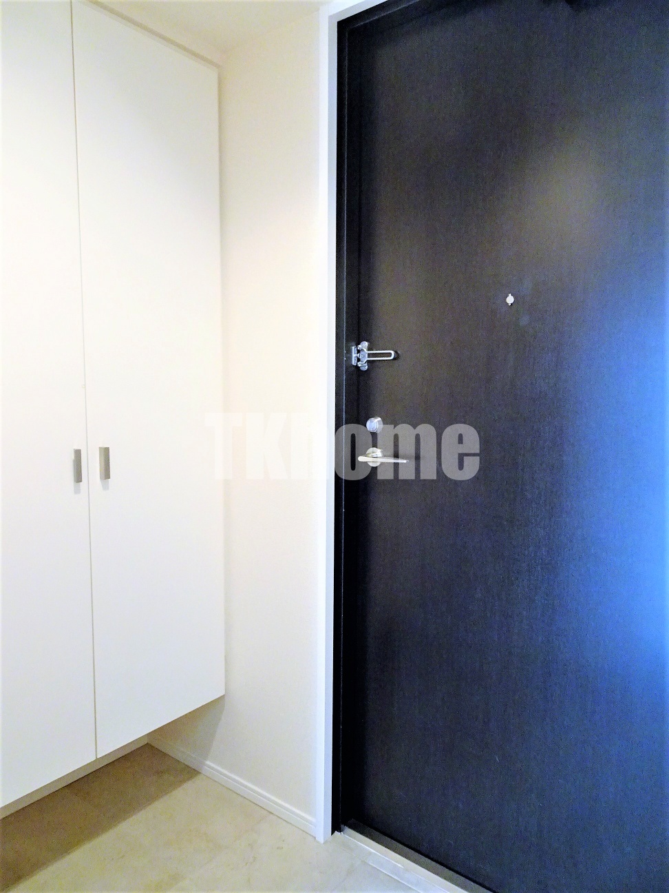 玄関　玄関　※同マンション別室・参考