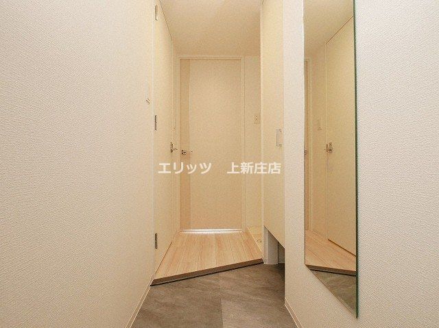 セレニテ中崎町リアンの玄関写真