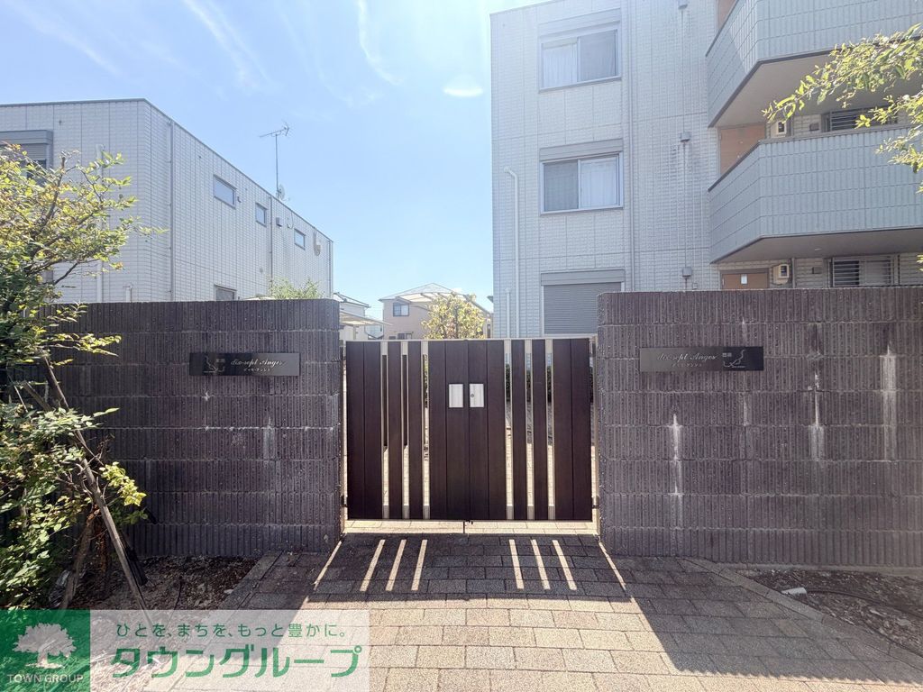 エントランス　エントランス