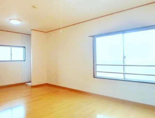 居室・リビング　別部屋参考写真。