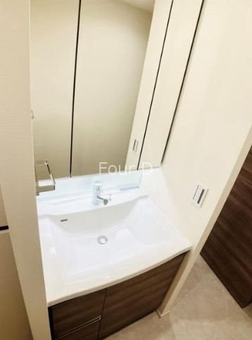 洗面設備　《見学予約受付中》白金高輪駅徒歩圏内タワーマンション！