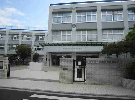 高校・高専　東京都立板橋有徳高等学校（高校・高専）まで504m