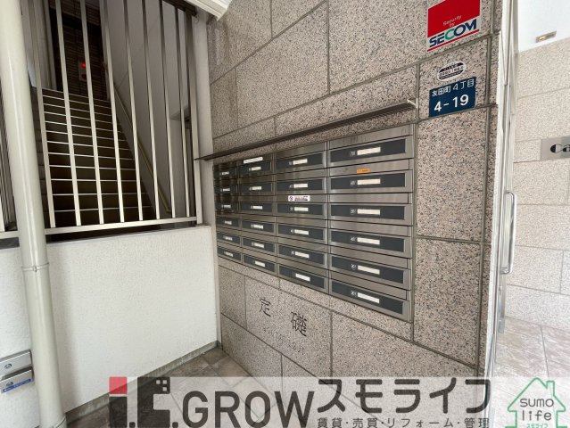 阪神本線 新在家駅 徒歩3分 8階建 築19年の外観写真