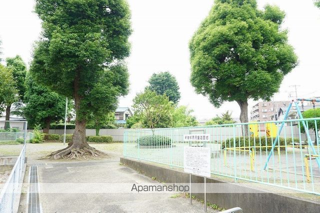 公園　新曽柳原児童遊園地（公園）まで163m