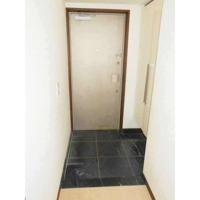 玄関　物件画像