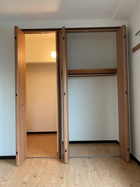 収納　ウォークインクローゼット