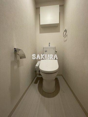 トイレ　落ち着いた色調のトイレです♪