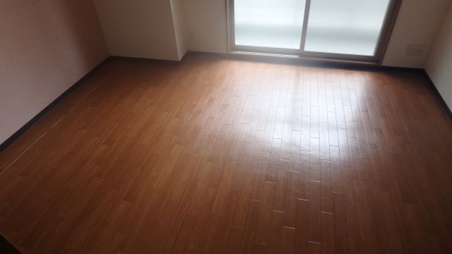 阪神本線 野田駅 徒歩2分 7階建 築22年の居間写真