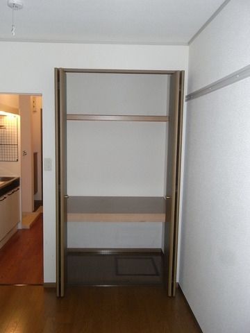 収納　NULL