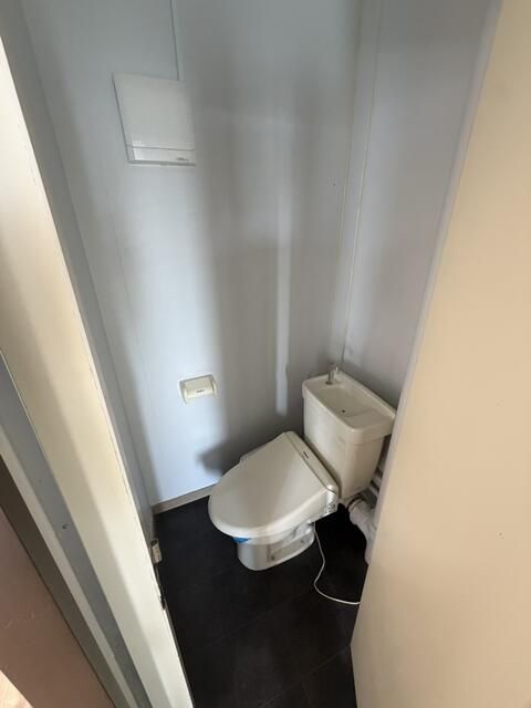 トイレ　清潔感のあるトイレです