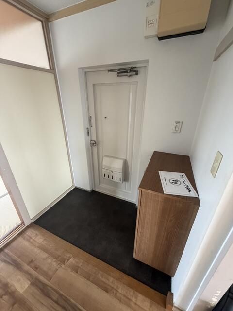 玄関　シンプルで使いやすい玄関です