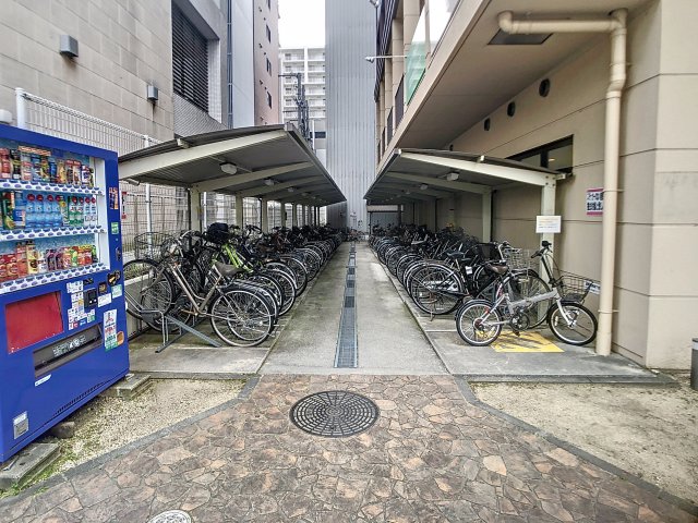 ＪＲ東海道本線 南草津駅 徒歩3分 14階建 築19年の外観写真