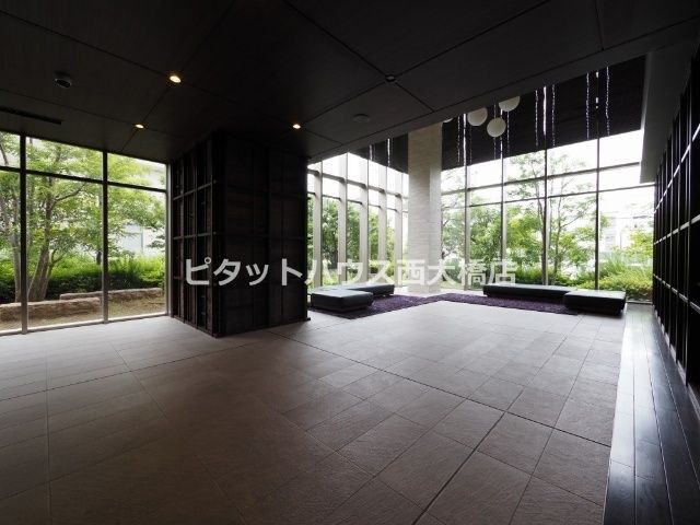 ロビー