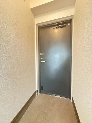 プロミネンス下村の玄関写真