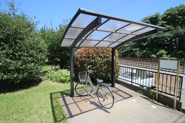 その他共有部分　屋根付き駐輪場