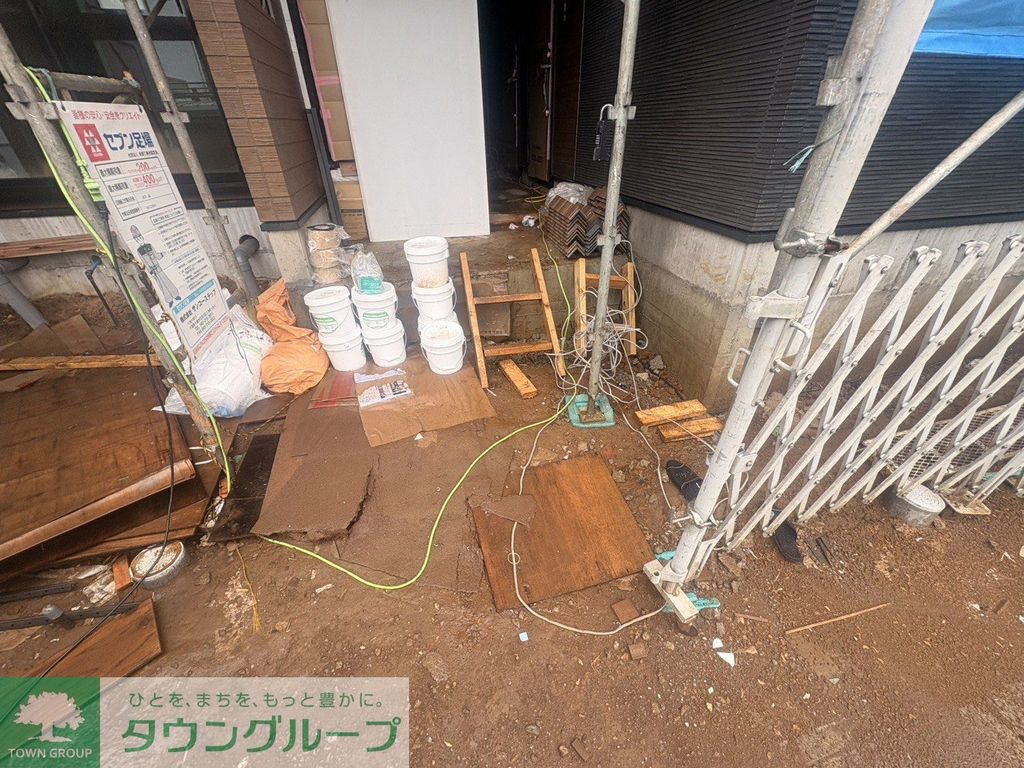 ロビー　建築中