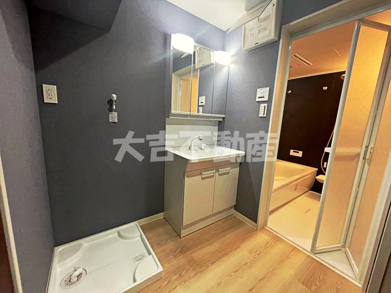 洗面設備　※別部屋の写真です