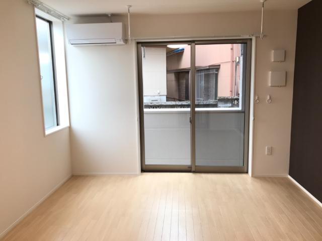 居室・リビング　内装です